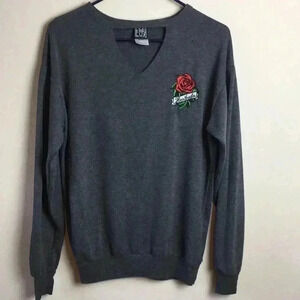 Modern Lux Sweatshirt size XS Heartbreaker